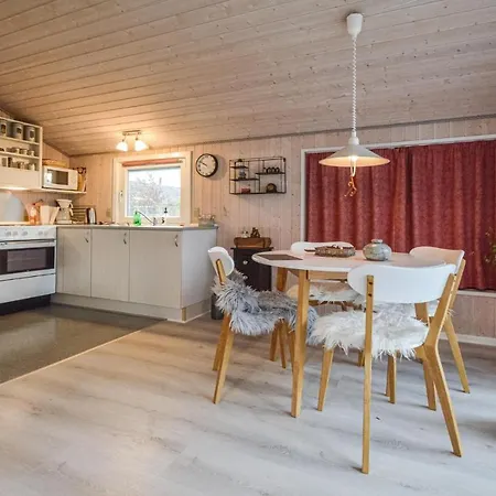 Prázdninový dům Stunning In W/ Wifi And 2 Bedrooms