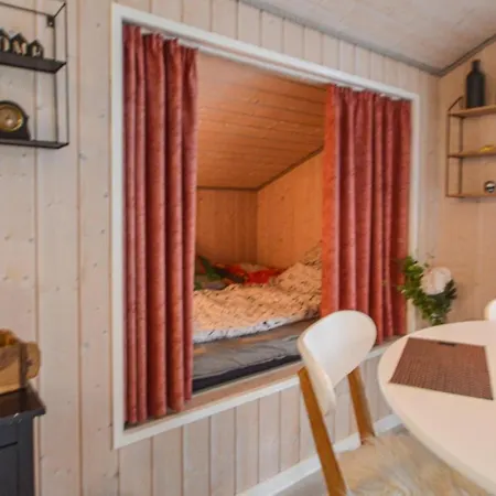 Stunning In W/ Wifi And 2 Bedrooms Prázdninový dům *