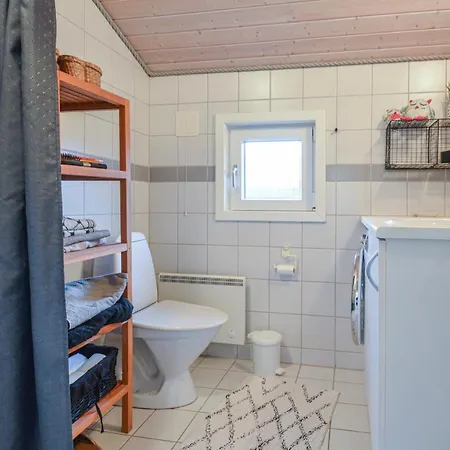 Stunning In W/ Wifi And 2 Bedrooms Prázdninový dům *